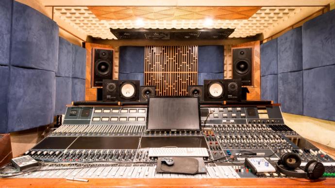 professional studio acoustics solutions